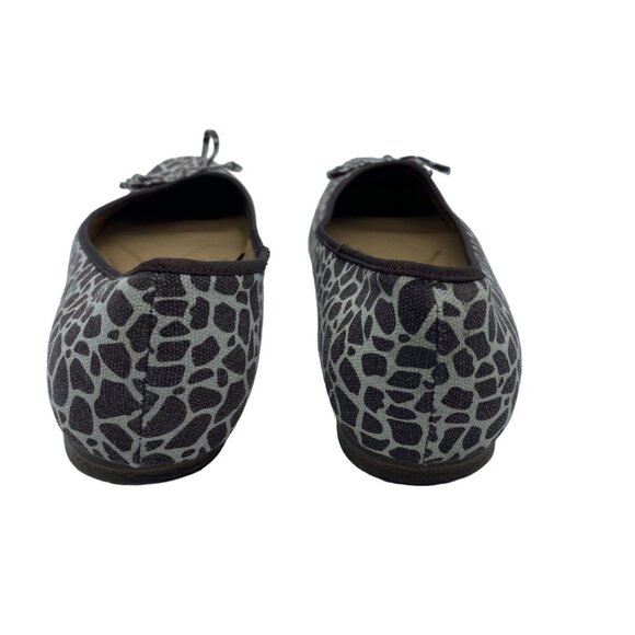 Baretraps Ballet Slippers Women 8.5 EMERY Animal Print Comfort Slip On Shoes - Picture 3 of 7